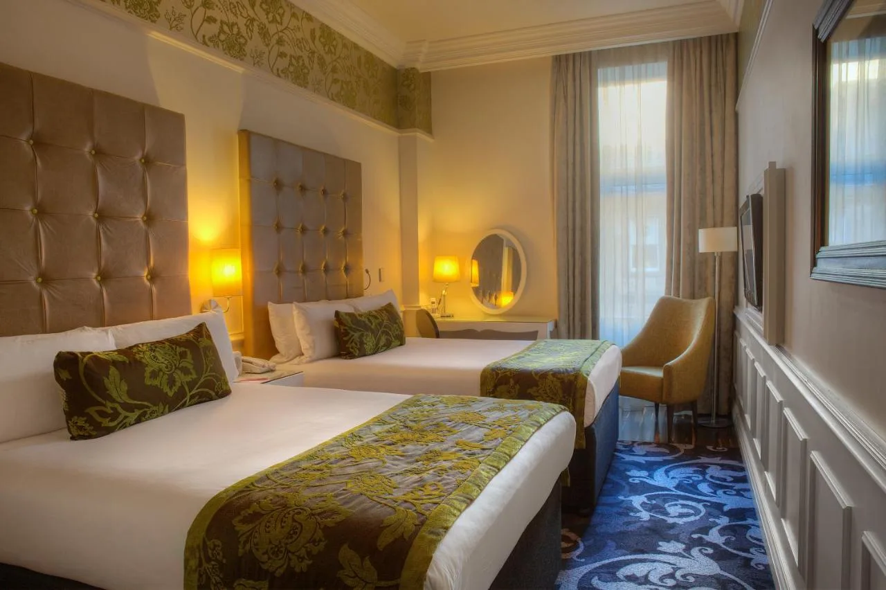 Standard Double Room with Two Double Beds